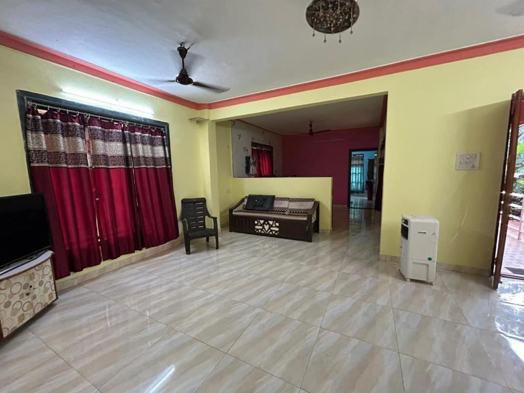 Sherbaug Villa 2 Bhk The Red Storm Nearby Diveghar Beach Дивеагар Экстерьер фото